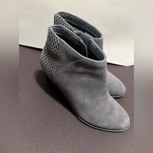 Vionic | Bromley Ankle Boots